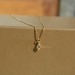 Load image into Gallery viewer, Tiny Diamond seashell Necklace