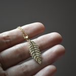 Load image into Gallery viewer, 18K Leaf Pendant Necklace