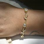 Load image into Gallery viewer, The Vine bracelet