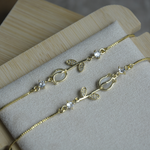 Load image into Gallery viewer, White Rose Diamond Bracelet