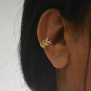 18K Snow Petal Studs