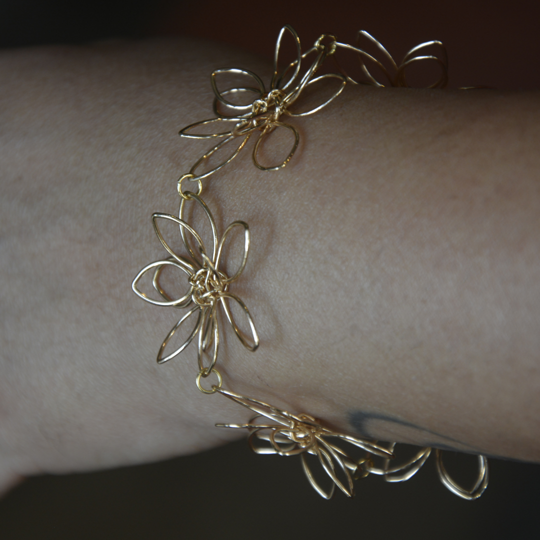 Retro Flower Leaf Bracelet