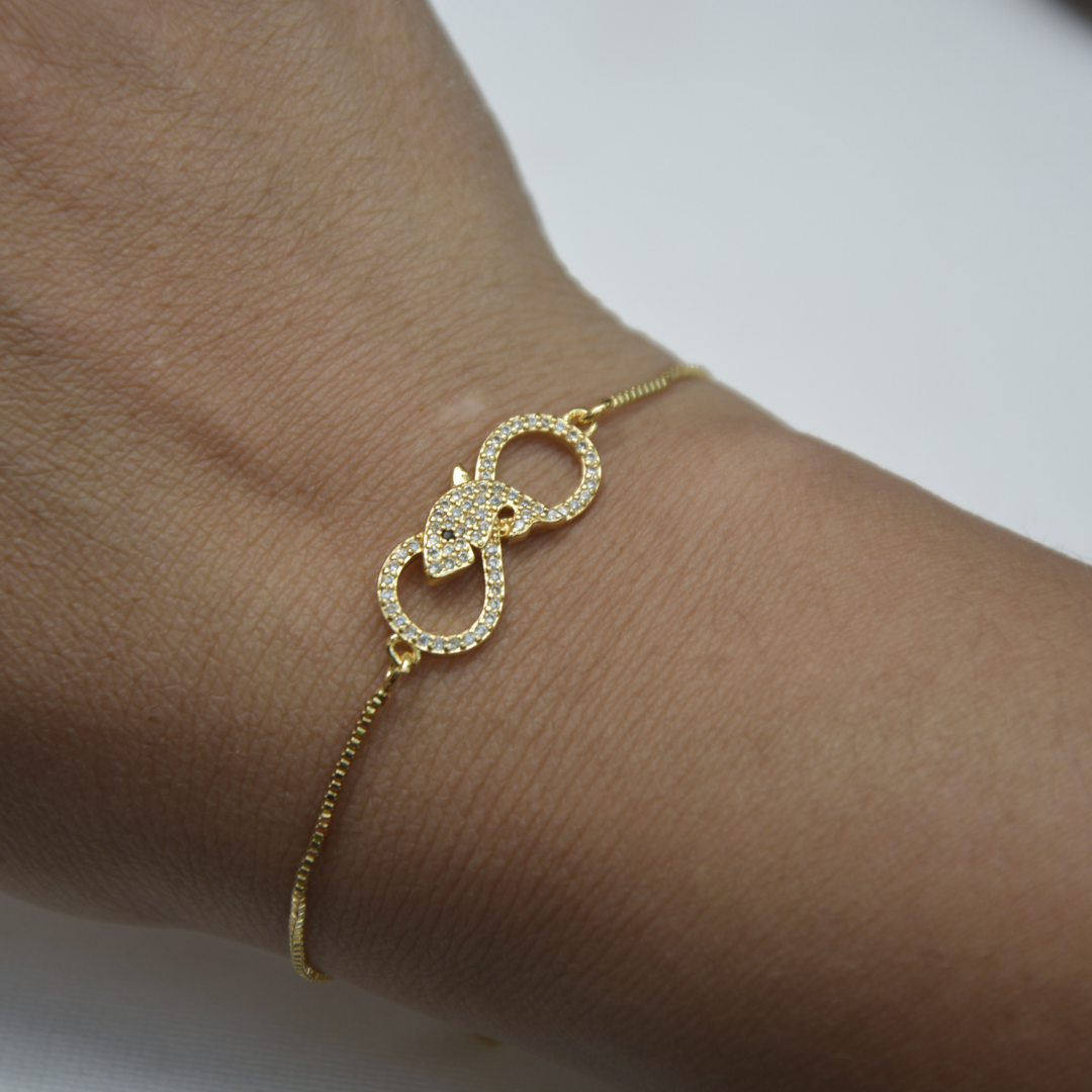 The Ocean Infinity Bracelet