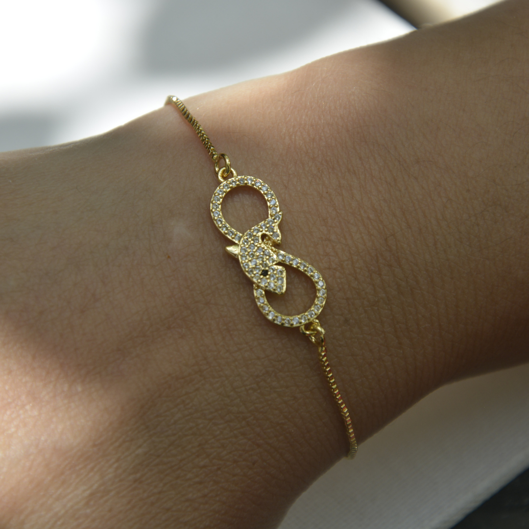 The Ocean Infinity Bracelet