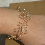 Load image into Gallery viewer, Retro Flower Leaf Bracelet
