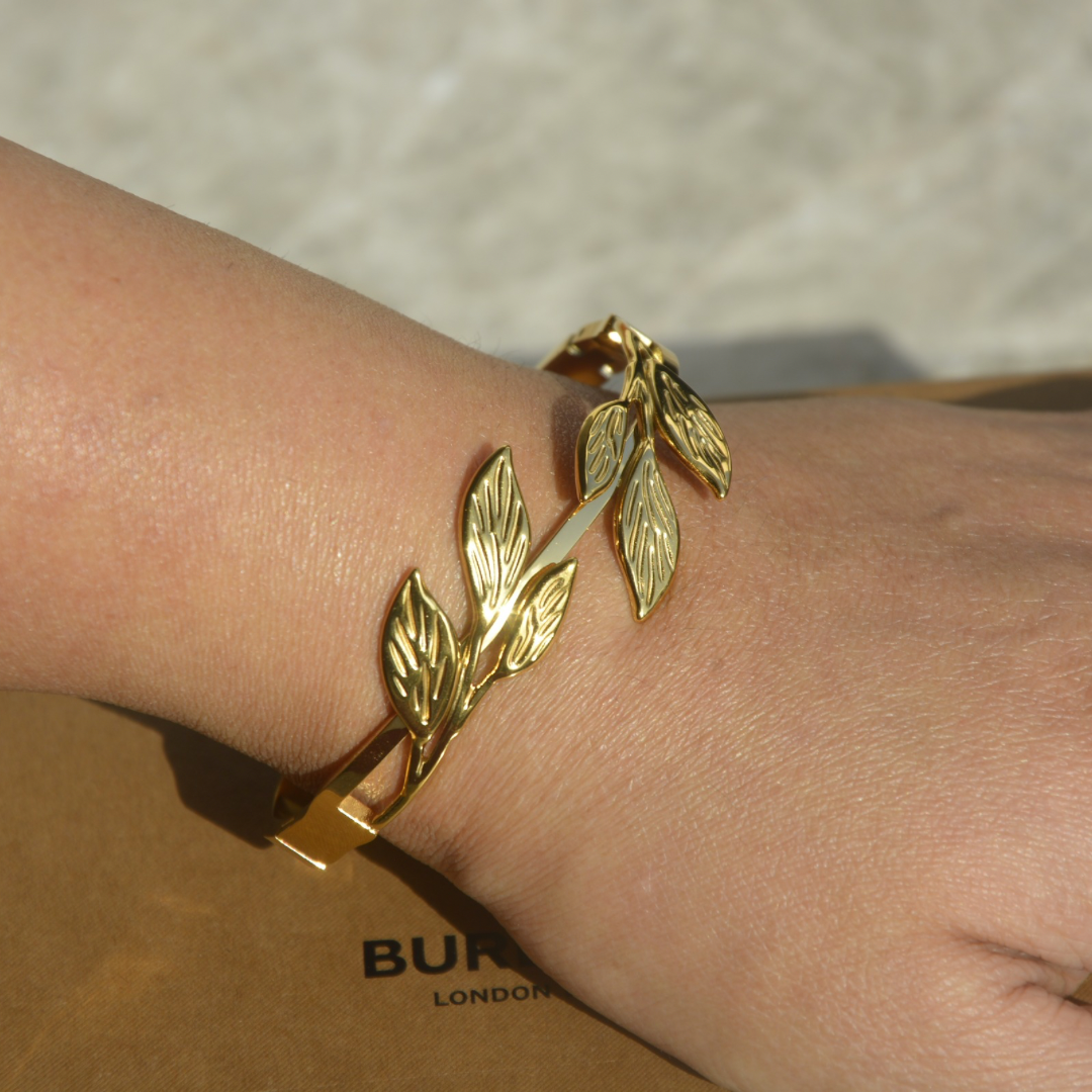 Retro leaf bracelet