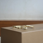 Load image into Gallery viewer, 18K Green emerald serpent bracelet