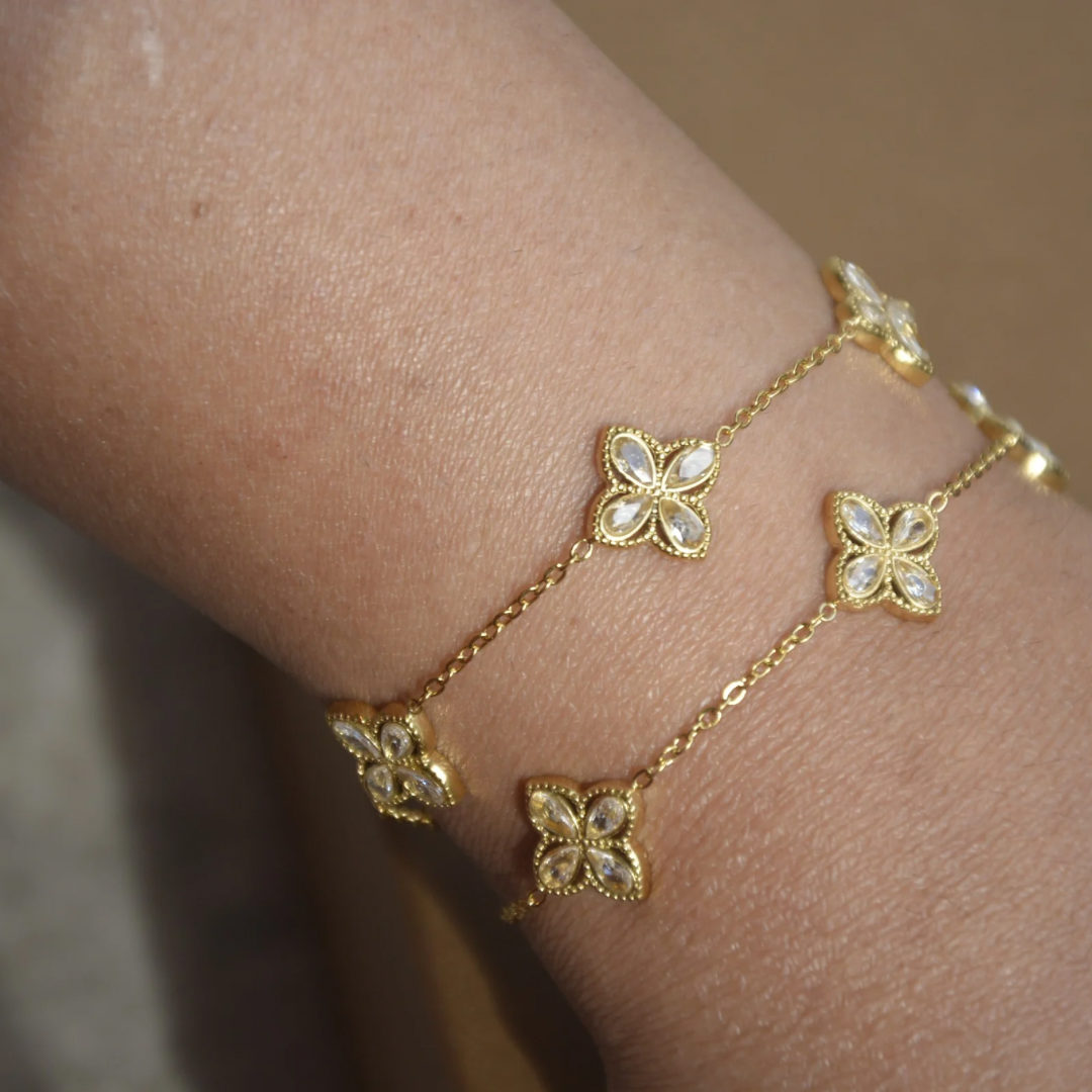 18K Diamond line bracelet